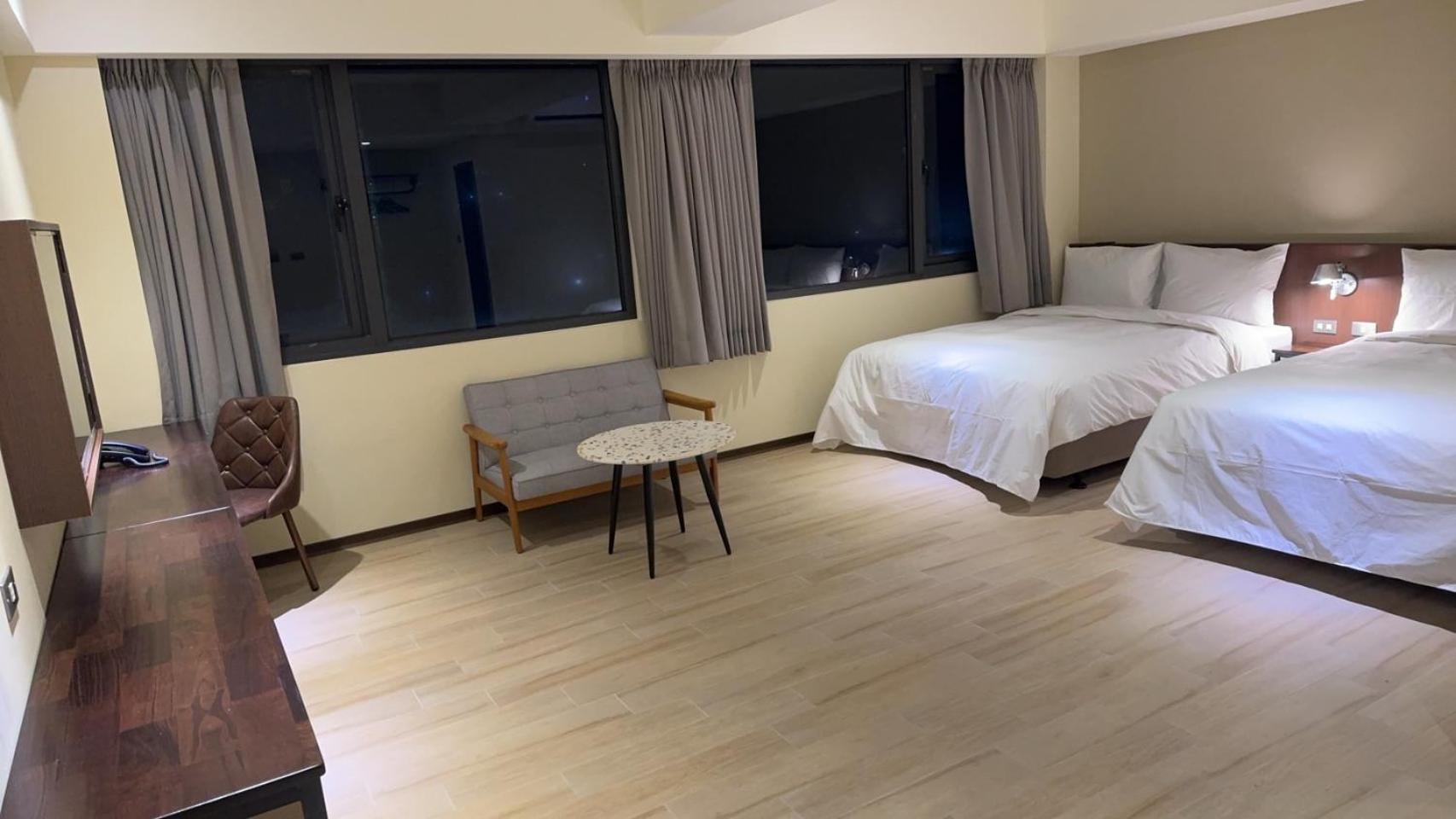 享住新大華館 Hotel Keelung Luaran gambar