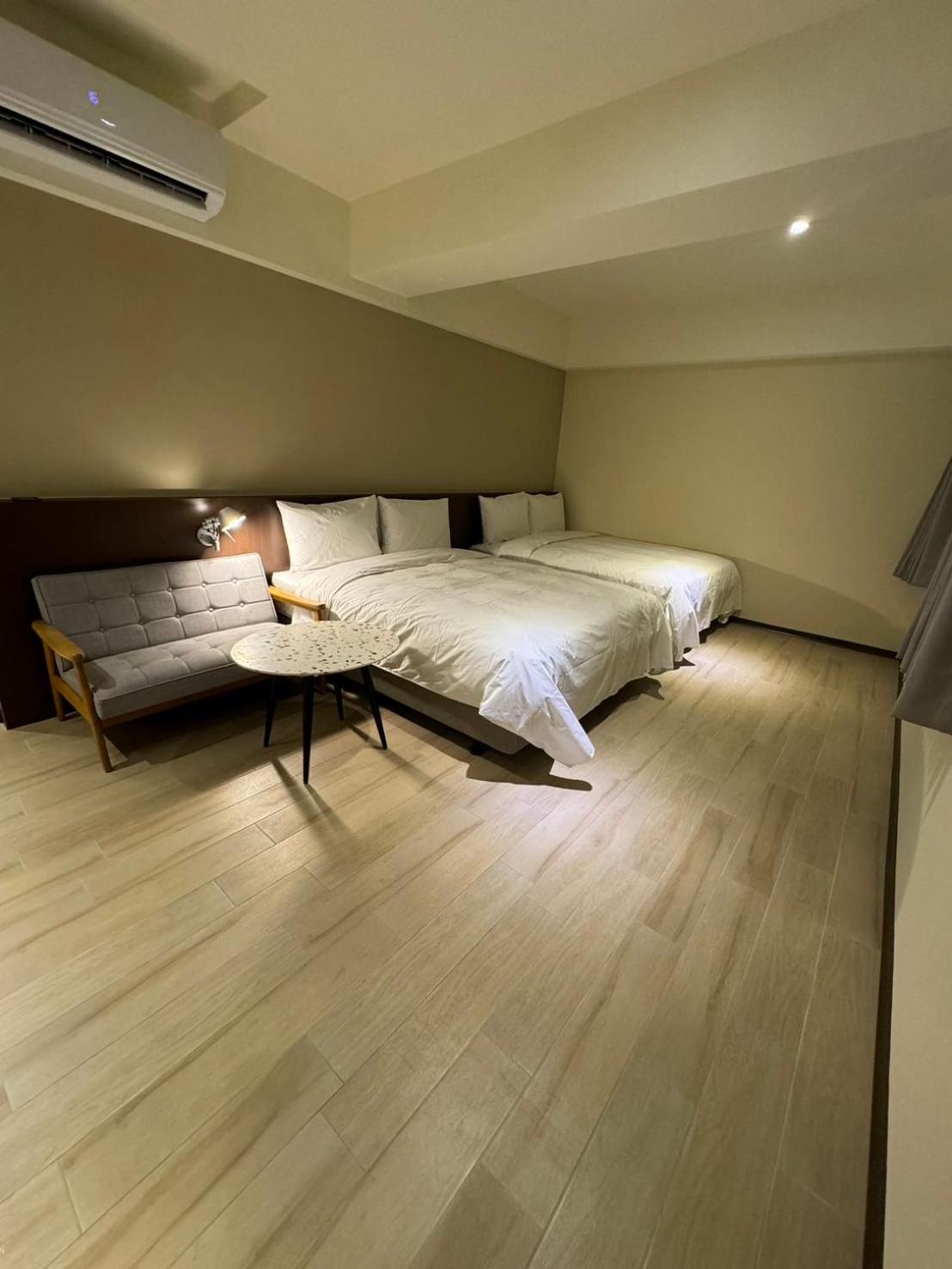 享住新大華館 Hotel Keelung Luaran gambar