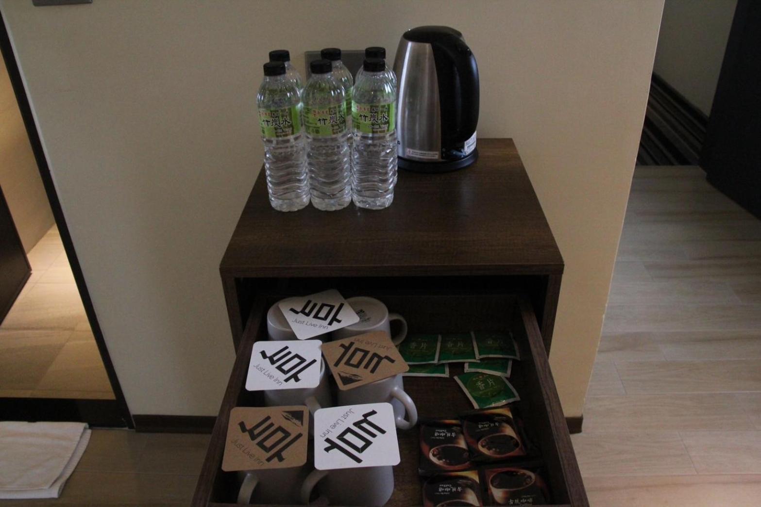 享住新大華館 Hotel Keelung Luaran gambar